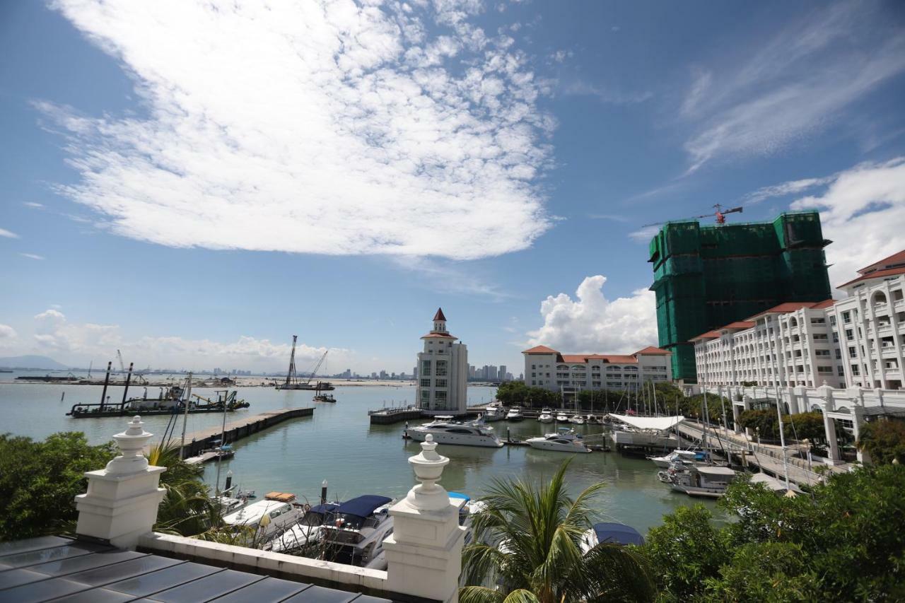 Апартаменти The Straits Quay Marina By Messina Clive Джорджтаун Екстер'єр фото
