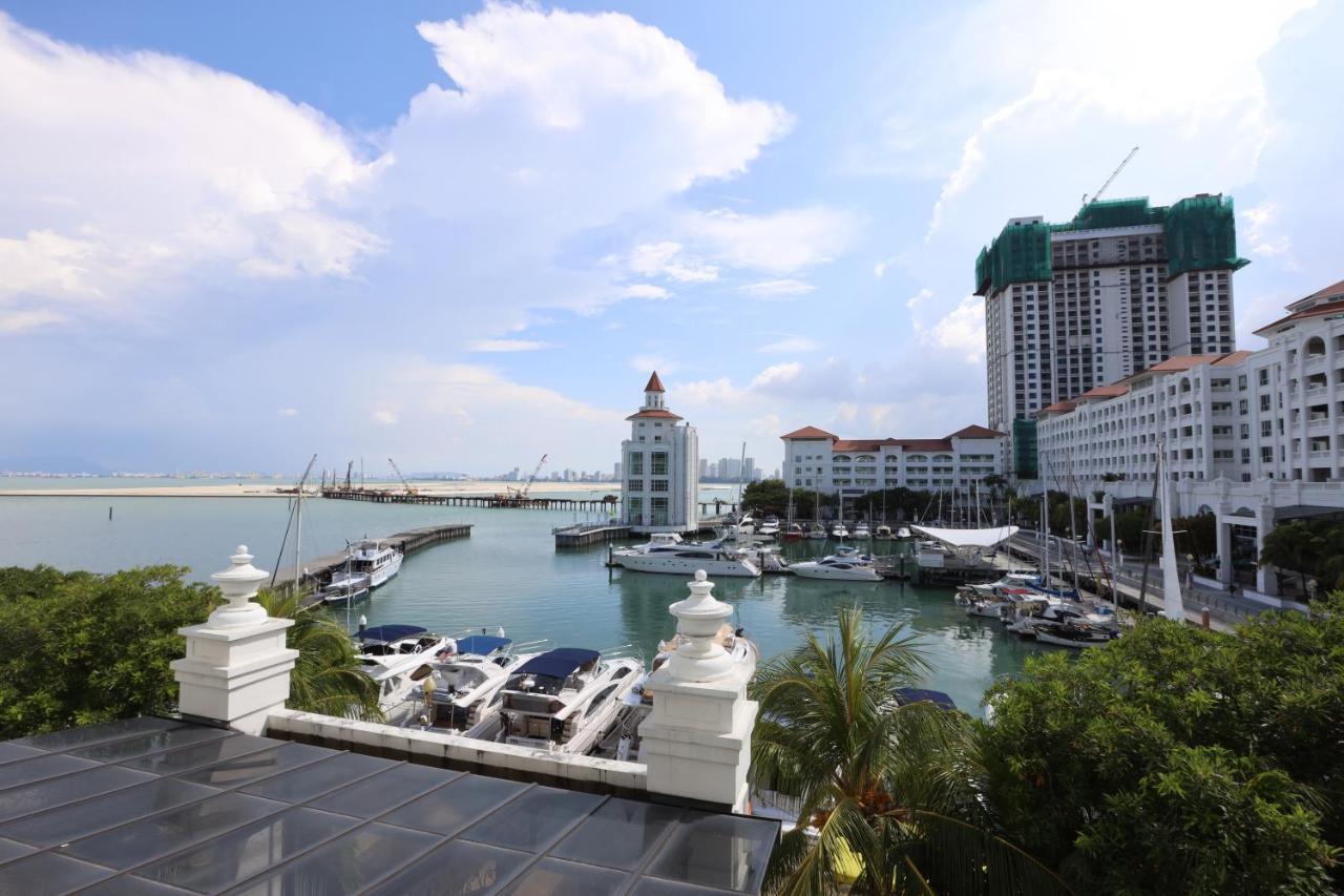 Апартаменти The Straits Quay Marina By Messina Clive Джорджтаун Екстер'єр фото